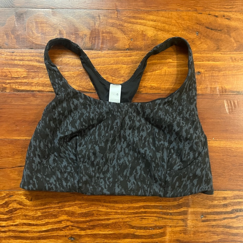 Lululemon Wunder Train Bra Size 8